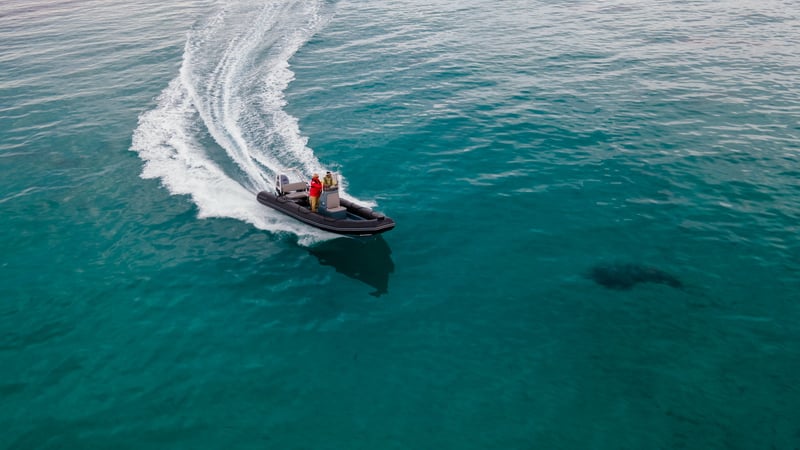 Bombard-Explorer700-black-sainttropez (1)