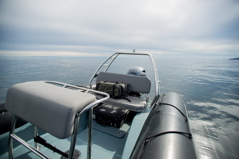 Bombard-Explorer700-black-sainttropez (5)