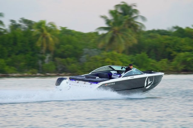 H2e Miami Starboard Side View 2
