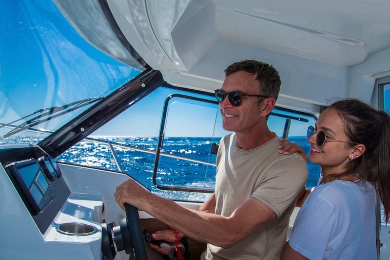 Jeanneau Merry Fisher 605 family cruiser