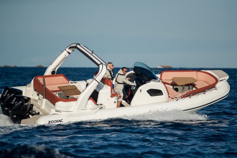 Zodiac-Medline9-white-sainttropez-(66)