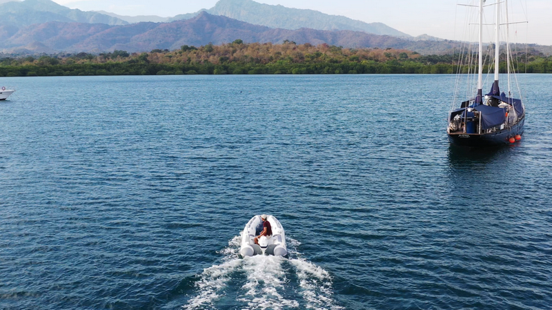 Zodiac Cadet Alu 310 with Manta 2.0 in action - 2